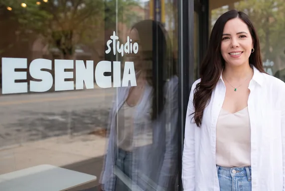 yeimy-quintero-studio-esencia-montreal Yeimy Quintero est infirmière et criminologue et co-fondatrice du Studio Esencia à Montréal